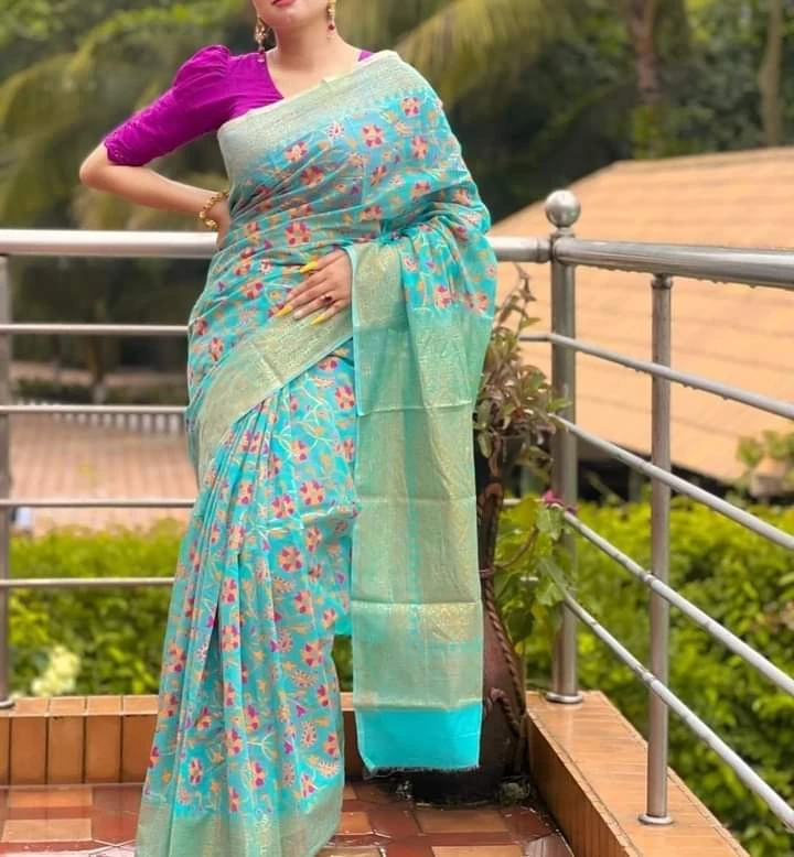 Half silk handprint saree